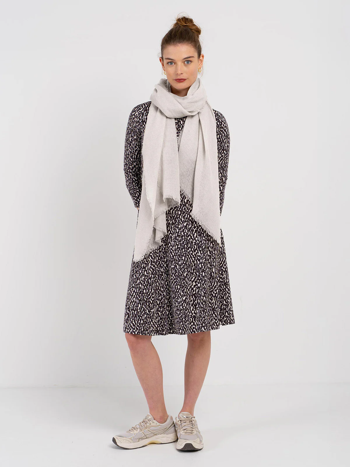 Cashmere Gauze Stole - Image 86