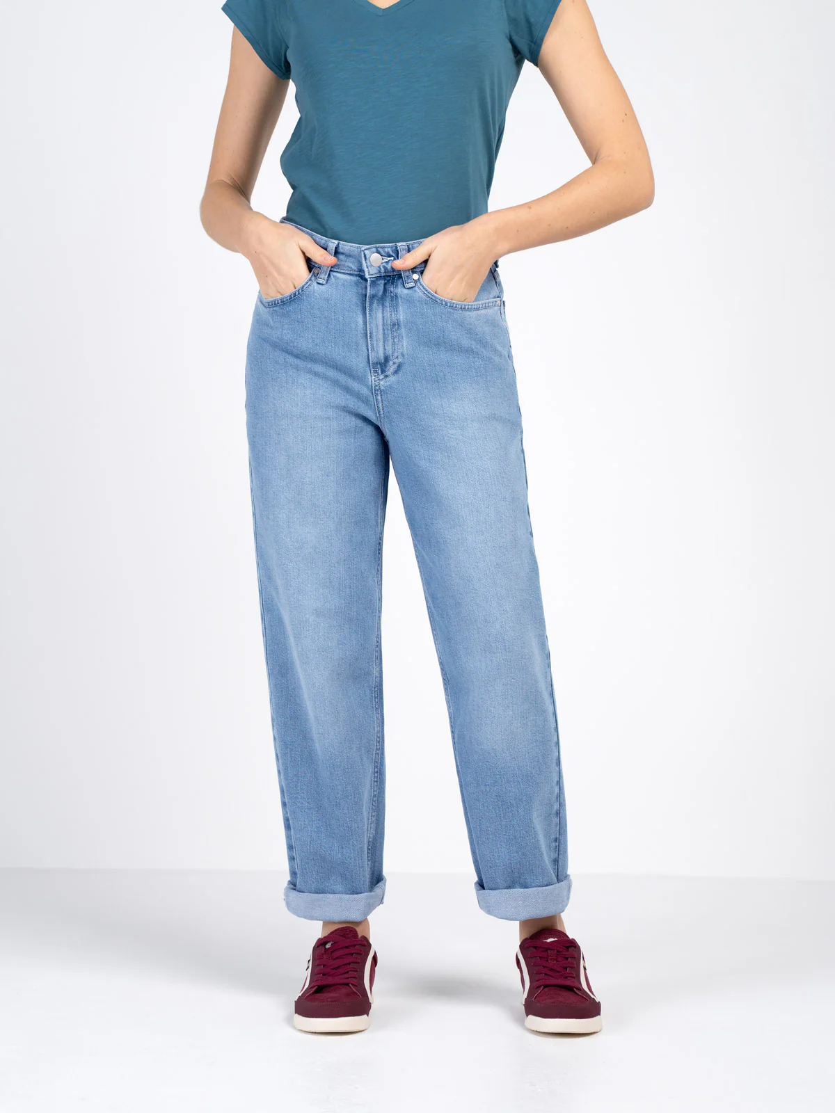 Darla Boyfriend Jeans - Image 9