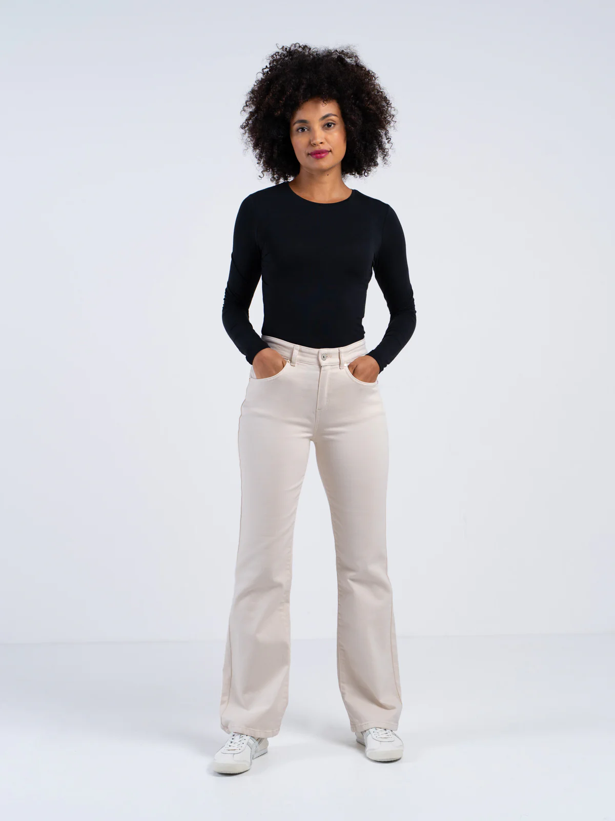 Darla Comfort Stretch Bootcut Jeans - Image 15