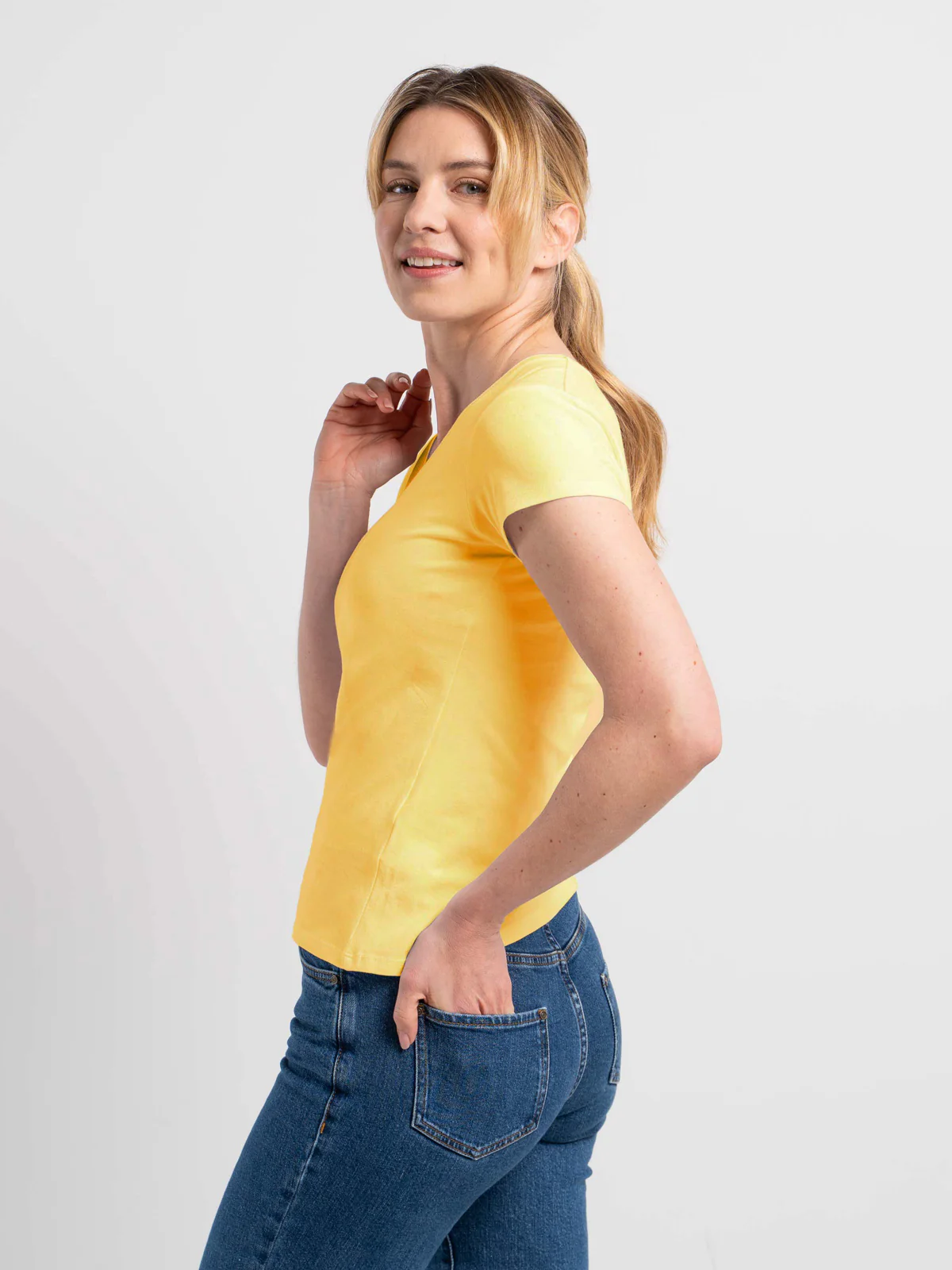Everyday Cotton V Neck - Image 21