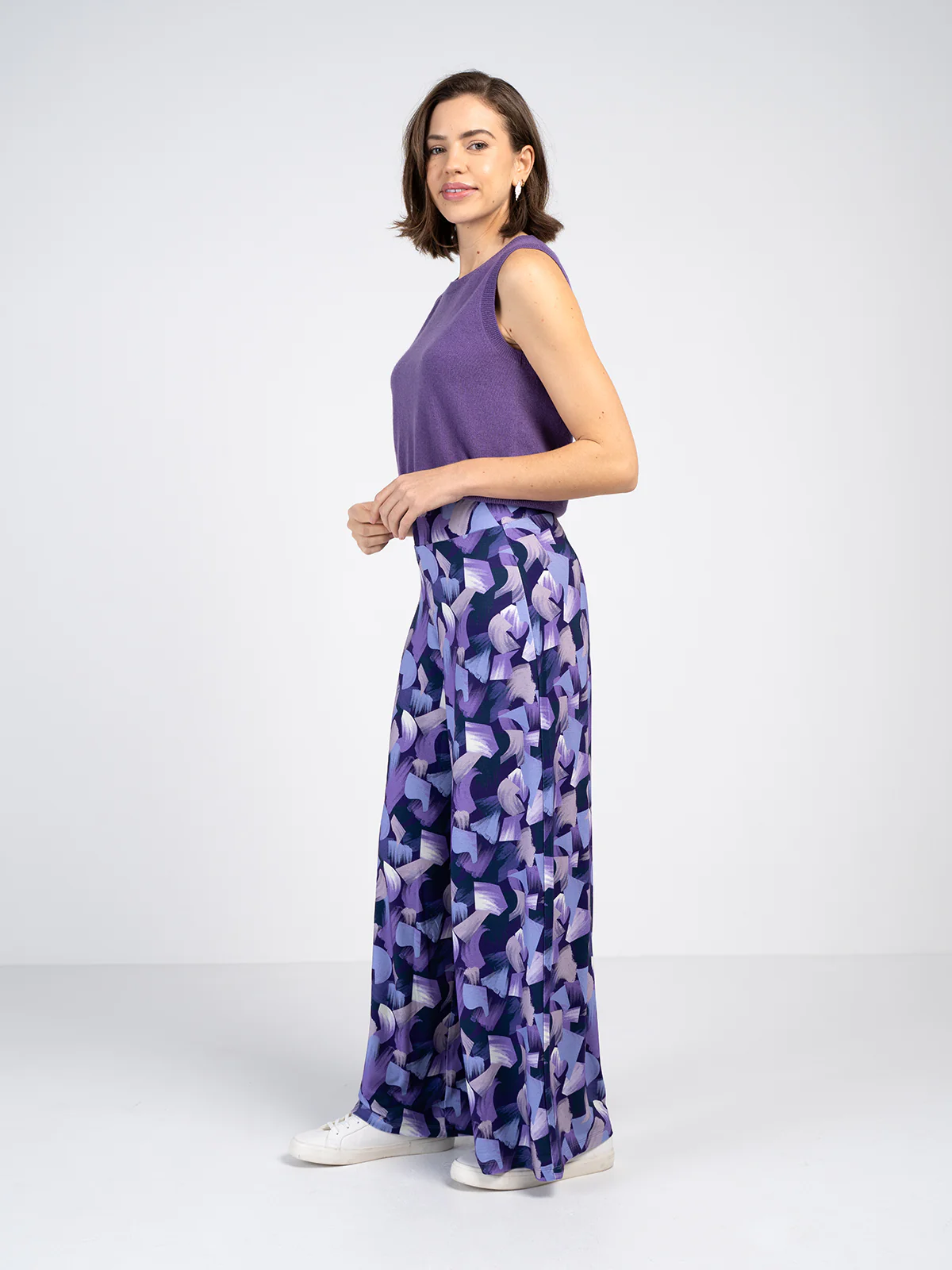 Geo Printed Palazzo Trousers - Image 9