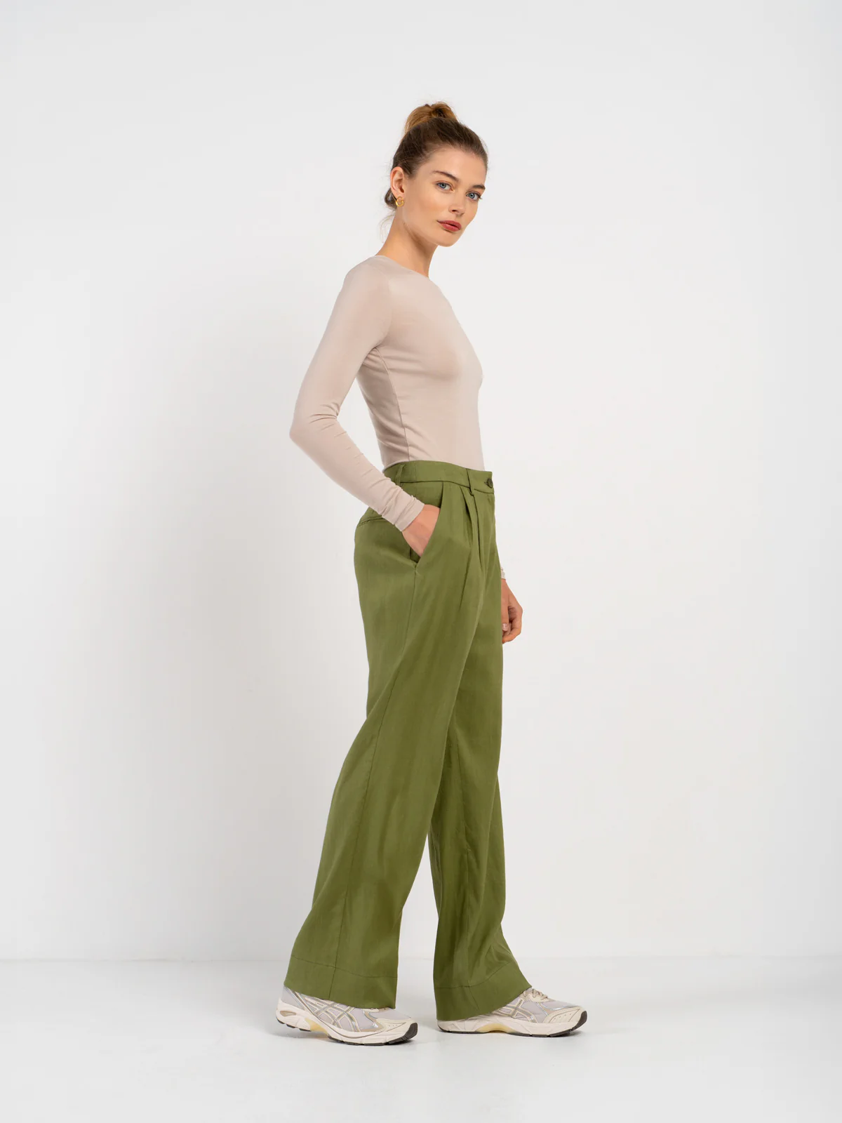 Iona Linen Trousers - Image 3