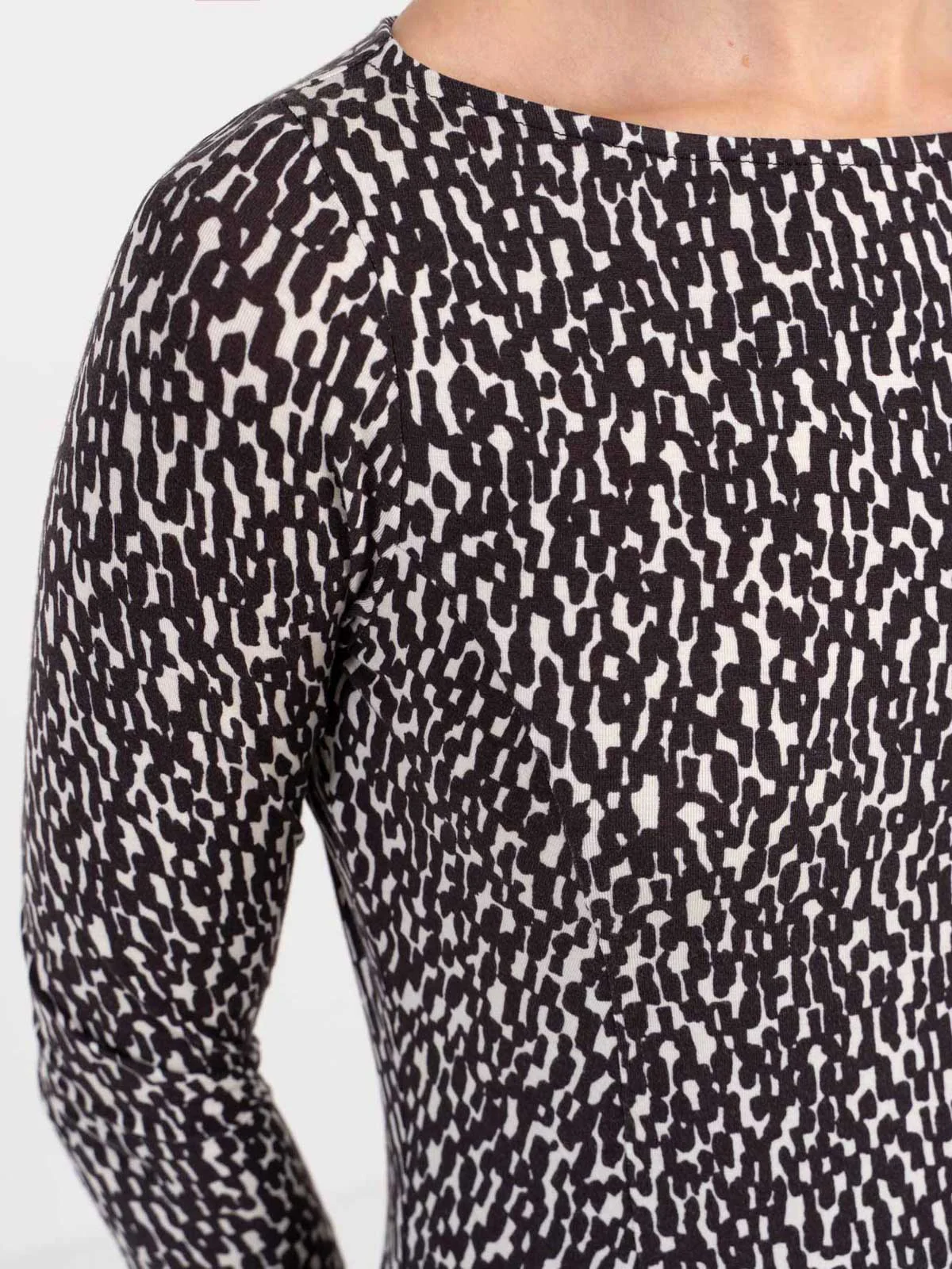 Isla 3/4 Sleeve Dress - Image 8