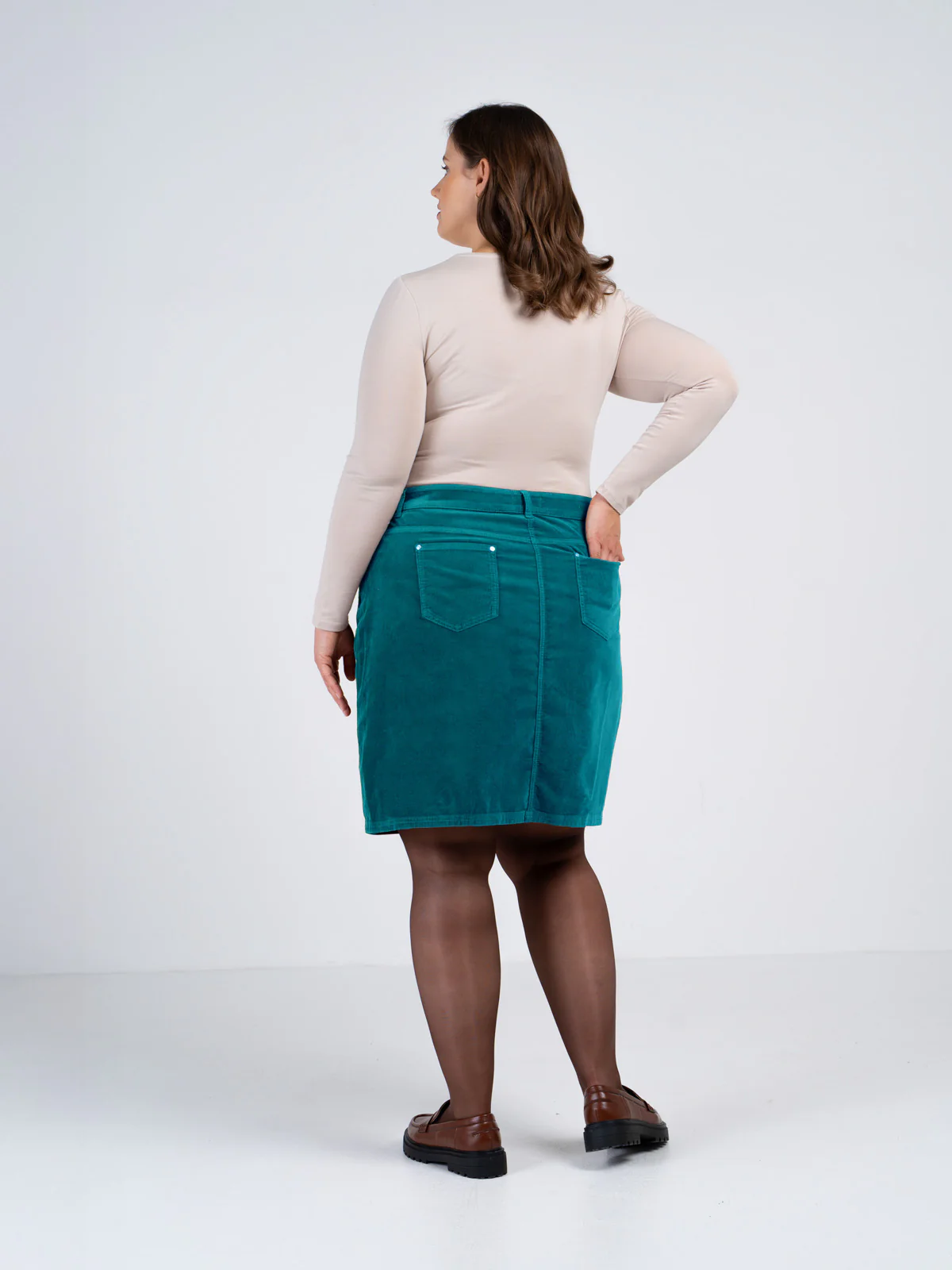 Jamie Cord Knee Length Skirt - Image 16