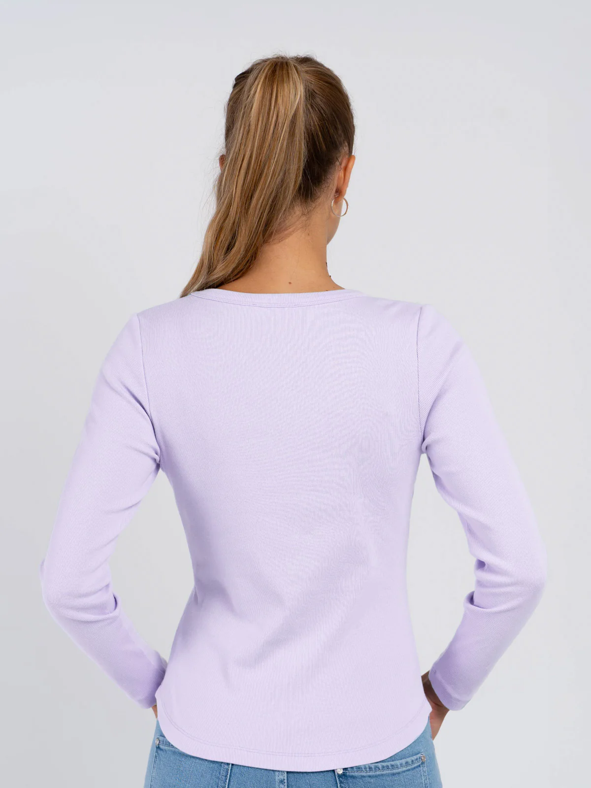 Long Sleeve Cotton Rib V - Image 29