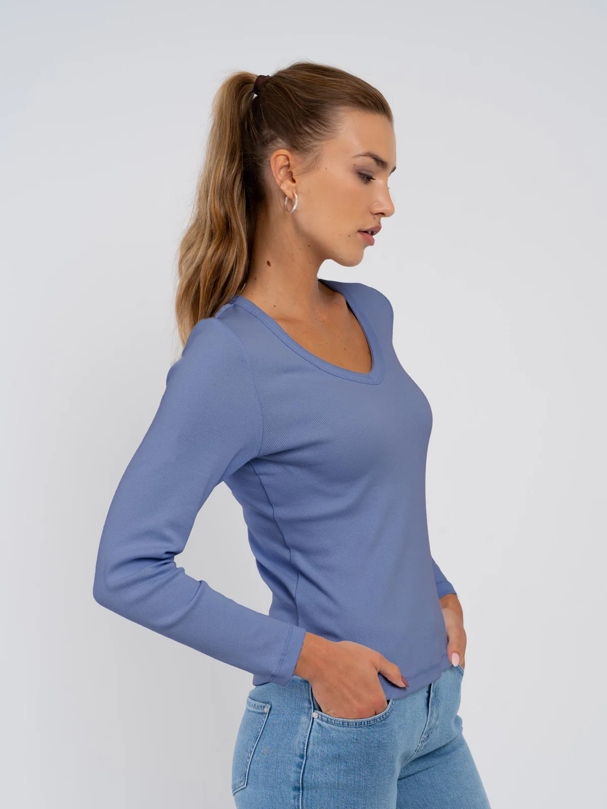 Long Sleeve Cotton Rib V - Image 45