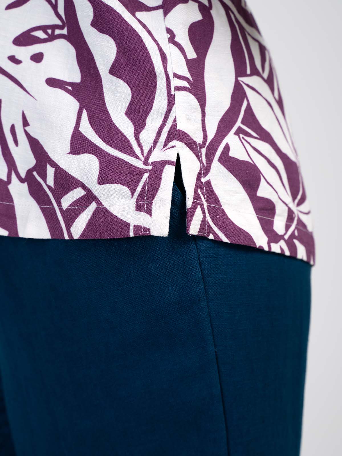Printed Sleeveless Linen Top - Image 12