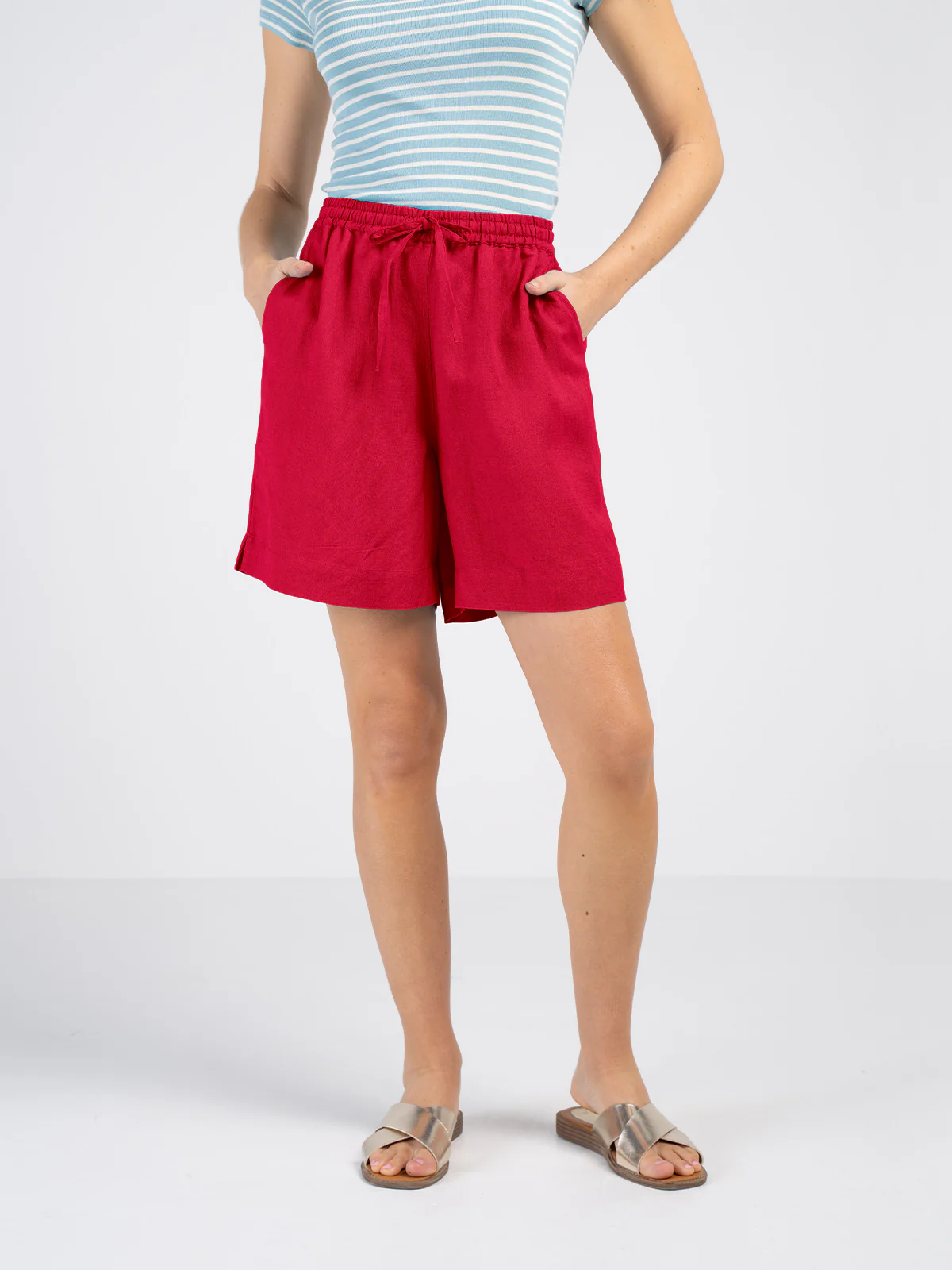 Relaxed Linen Shorts - Image 4