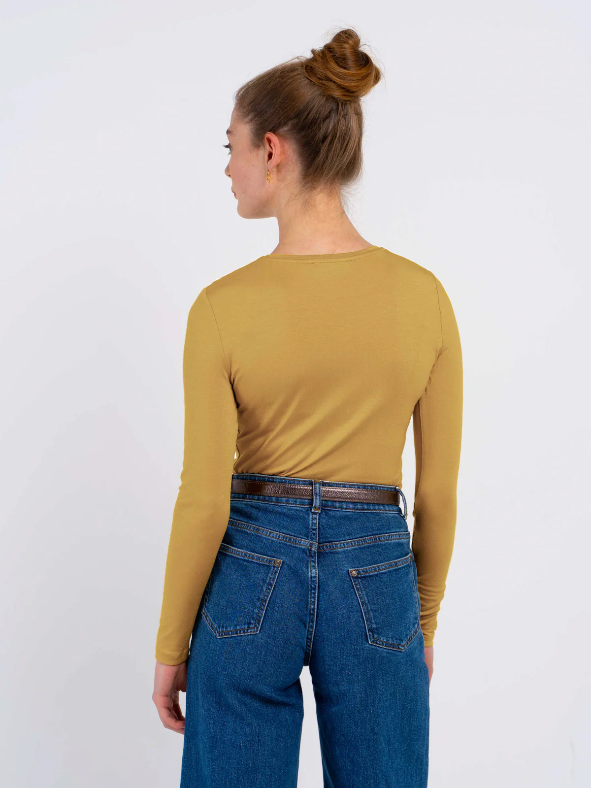 Silky Crew Neck - Image 84