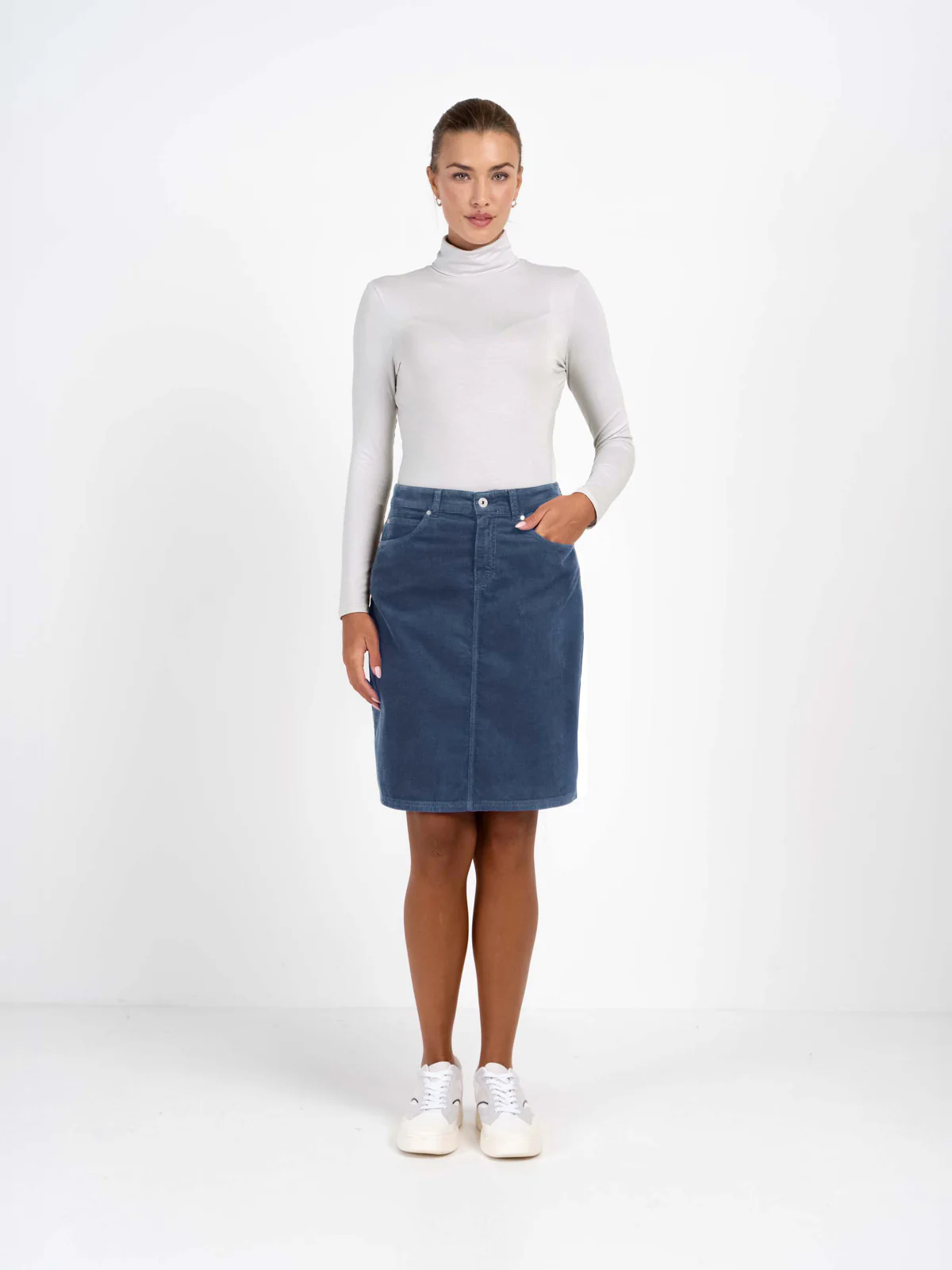 Silky Roll Neck - Image 74