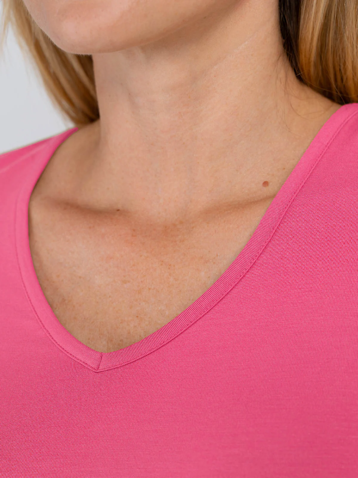 Silky V Neck - Image 36