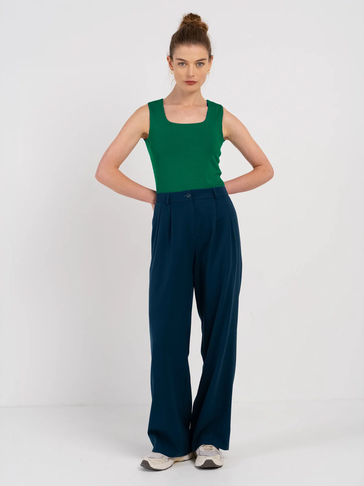 Sleeveless Soft Square Vest - Image 21